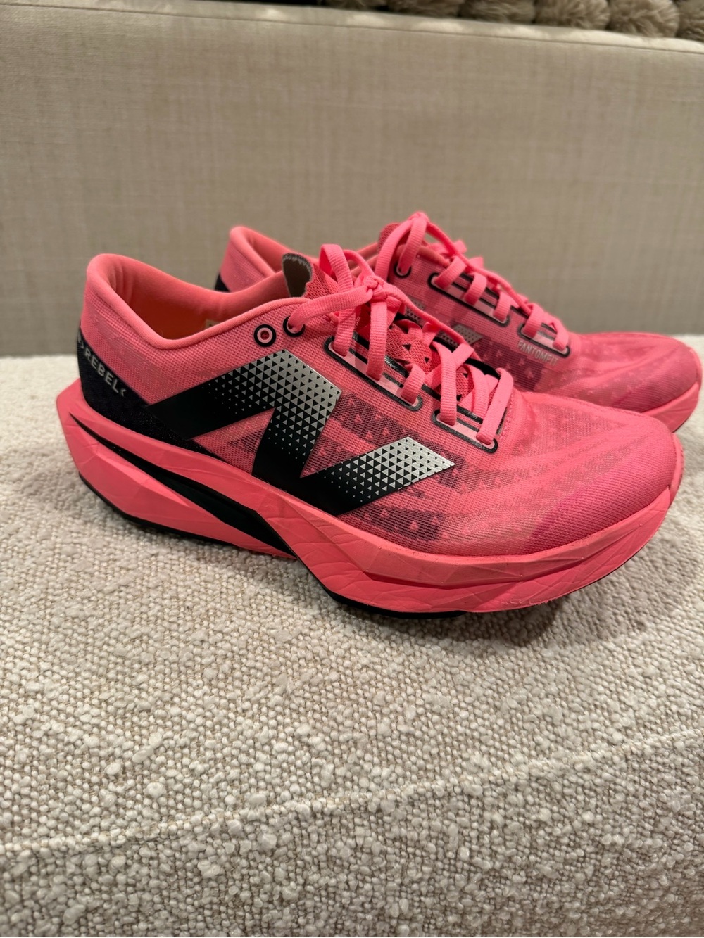 New Balance Women’s fuel cell v4 Hot Pink Running Shoes with Black Logo